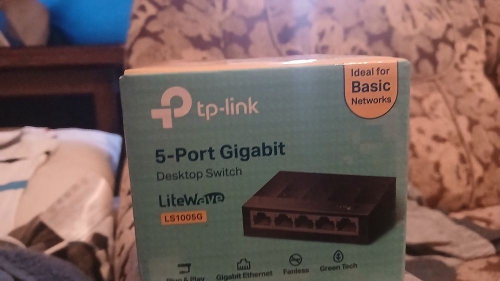 5-портовый гигабитный настольный коммутатор