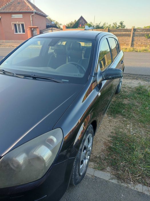 Vând Opel Astra H