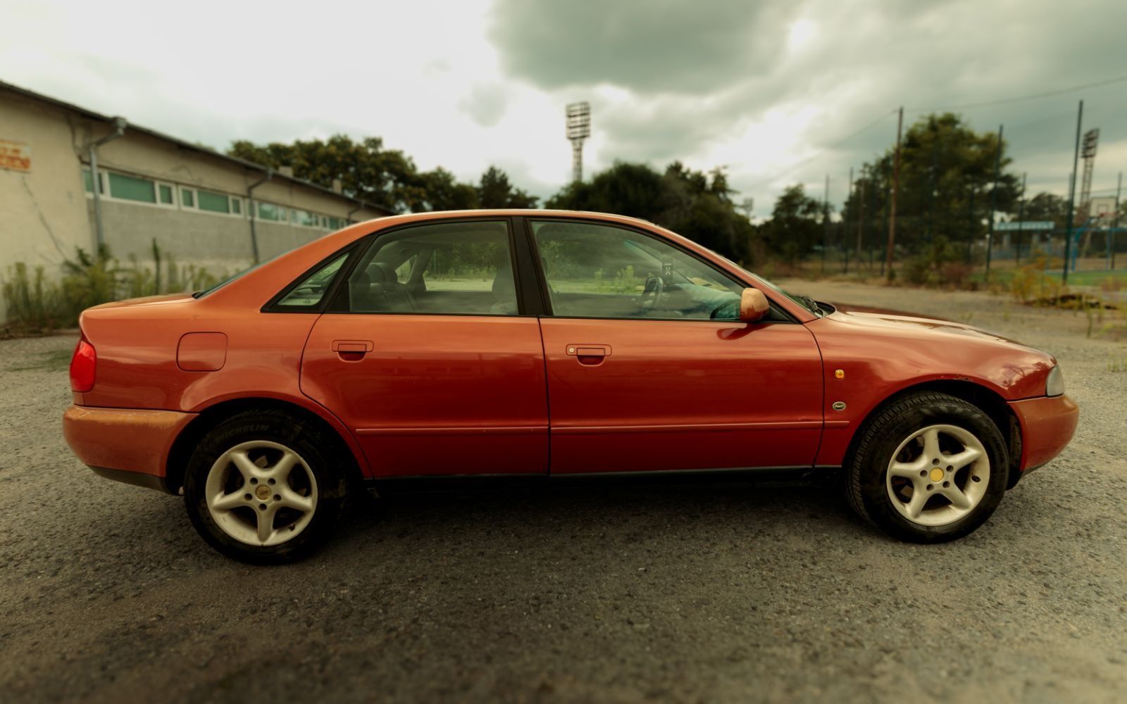 Audi A4 1.8 125к.с ADR/климатроник