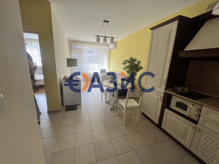 Продава се Тристаен апартамент в Поморие - 90 кв.м за 1534 €/кв.м - Снимка #1