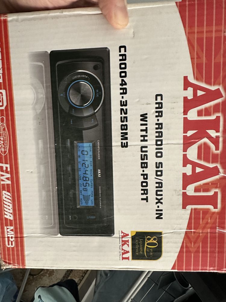 Radio auto Akai 4x20W, USB, AUX