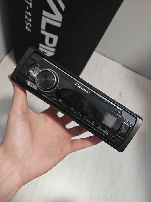 CD комплект с бас каса колони и усилвател