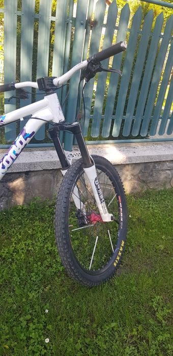 Vand Bicicleta Kona Stinky 6