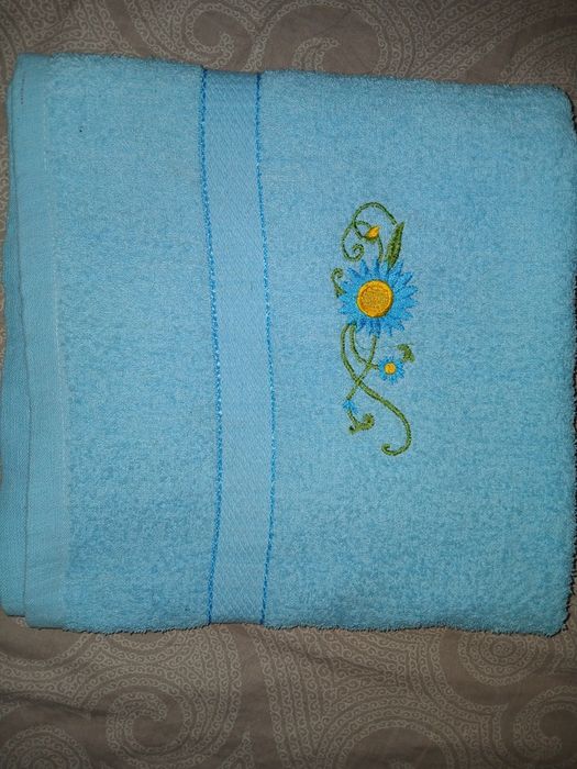 Распродажа! Полотенце большое.