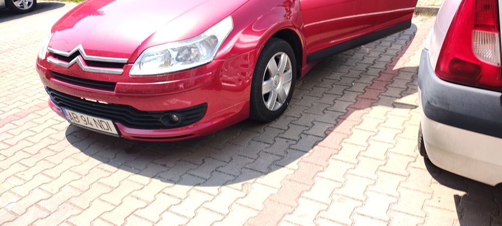 Citroen C4 Coupe 1.6 16V VTR - perfectă pentru oraș sau începători