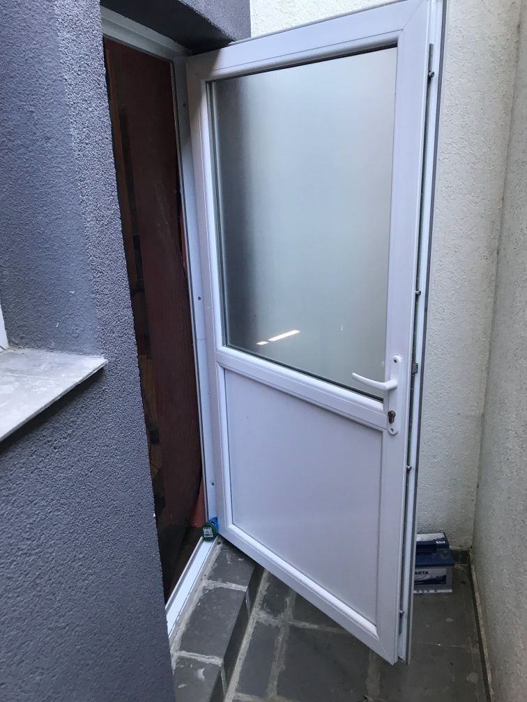 Продава се Ателие в Варна, м-т Траката - 93 кв.м за 656 €/кв.м - Снимка #13