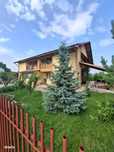 Pot locui 2 familii Casă Parter și etaj 6 camere zon Horpaz