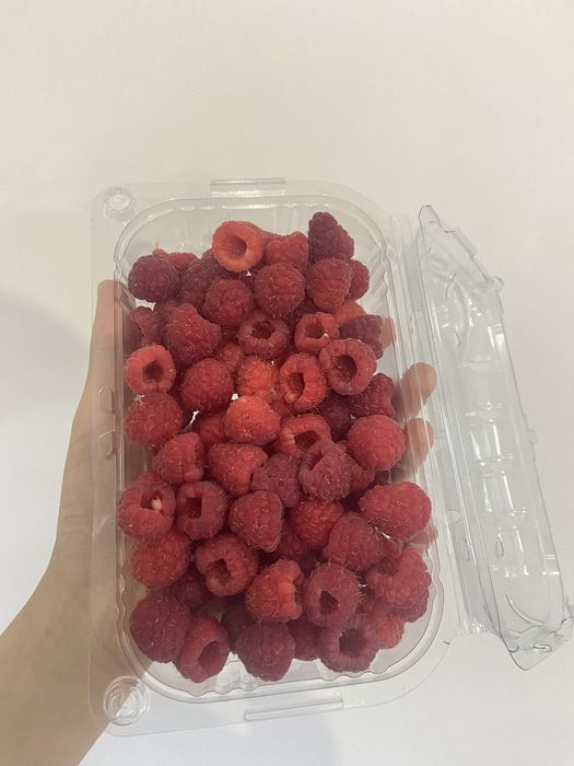 Malina mevasi svejiy