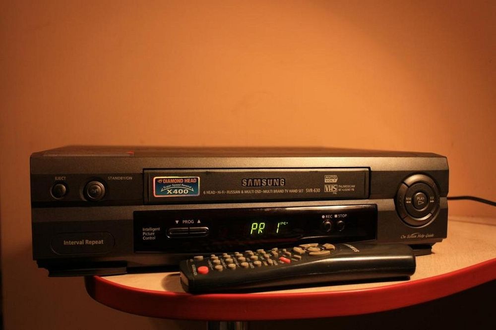 Видеомагнетофон сатылады нақты бағасы 20мың