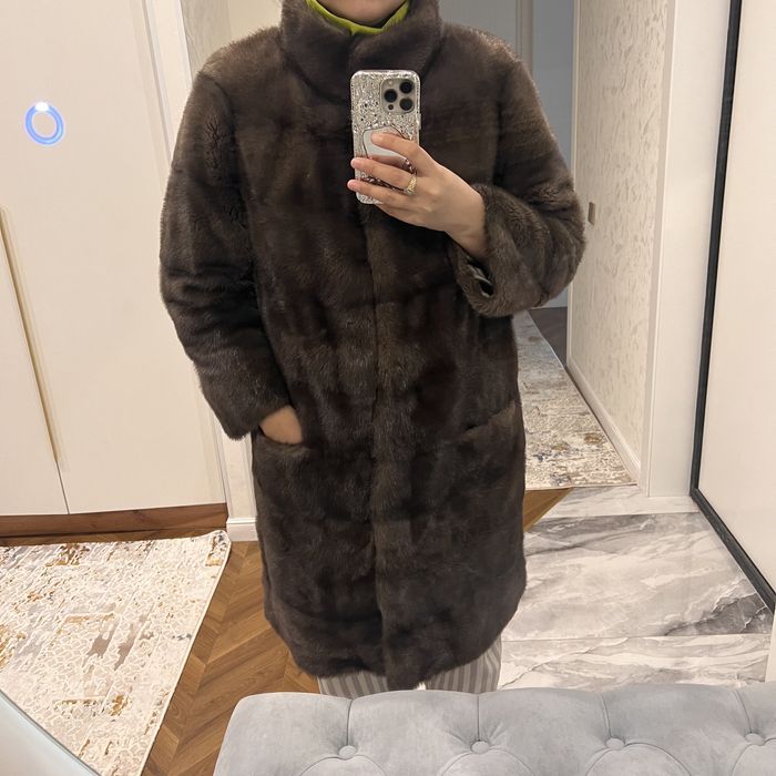 Продам норковую шубу