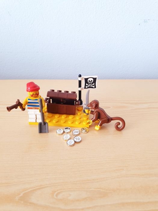 Лего пирати за колекция