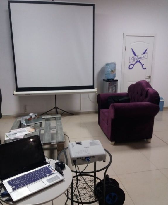 Сдаём в аренду проектор в хорошем состояние для различных мероприятий