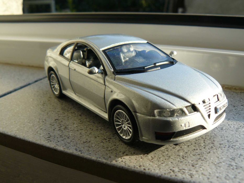 Macheta Auto De Colectie ALFA ROMEO GT Scara 1:43,Noua AmerCom