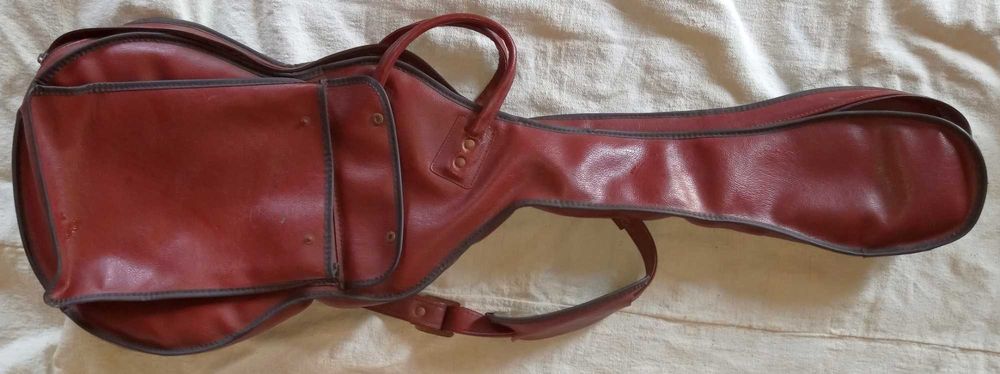 Калъф зa китара. ретро стил. 100x34x25x15x7 см