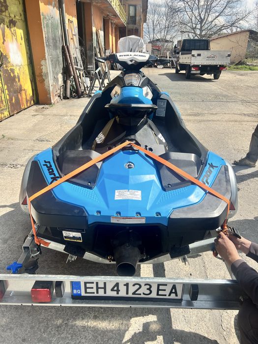 Джет Sea doo Spark Trixx 2up 2017