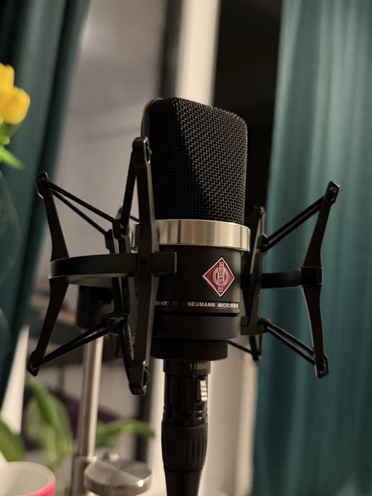 Neumann Tlm 102 bk set microfon studio cu garantie(2300 lei fara shock