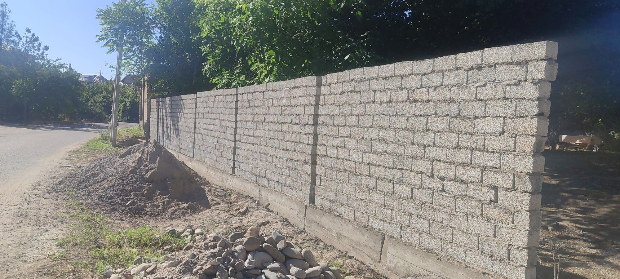 Шлакаблок терамиз стяшка фундамент ишларини киламиз