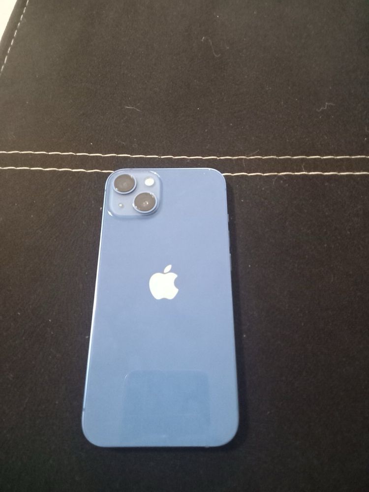 Iphone 13 128 GB много запазен