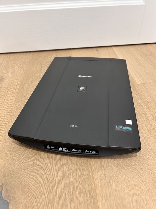 Canon Scaner Lide 110