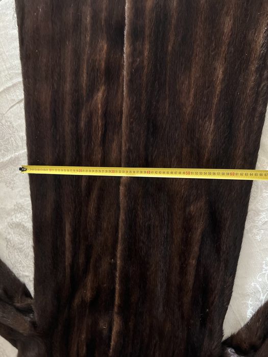 Haina lunga de blana de vizon (nurca)