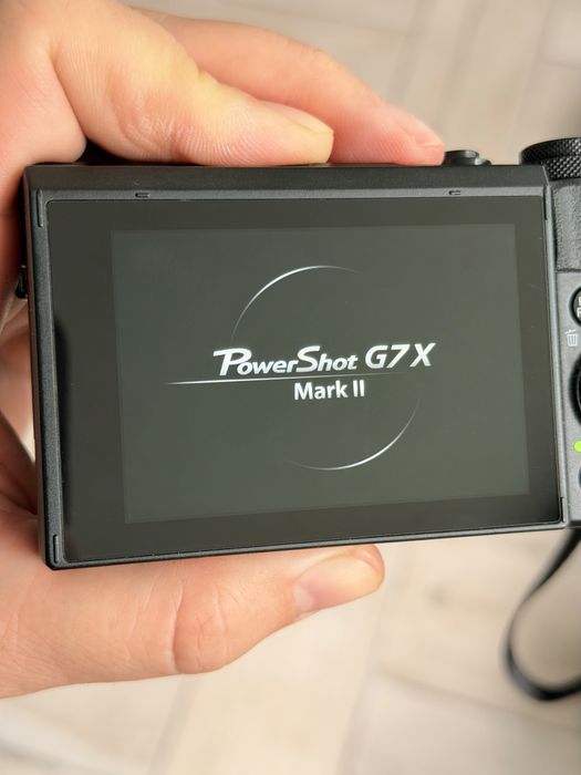 Canon G7X mark II