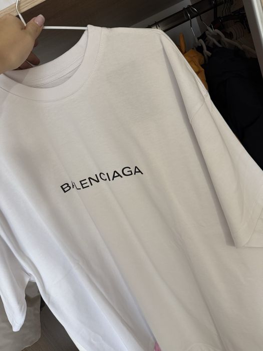 Нови тениски с етикет givenchy, balenciaga