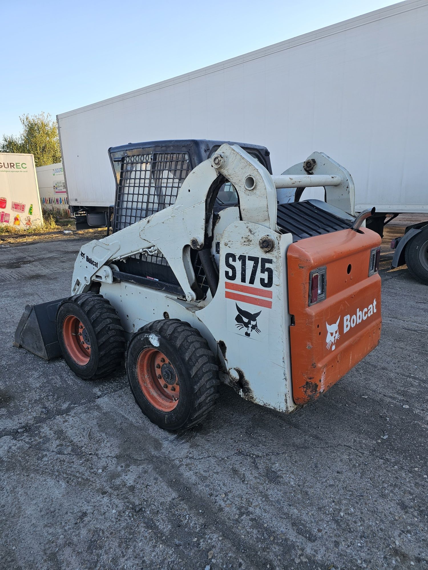 miniincarcator bobcat s175 incarcator frontal 3 tone