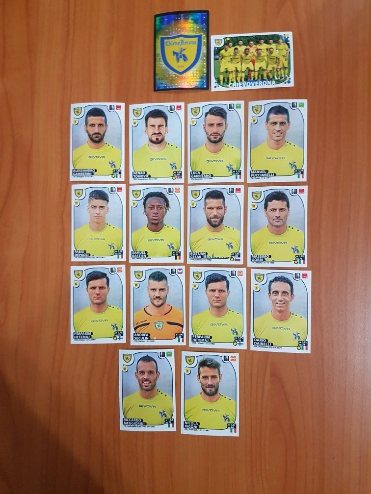 Cartonașe cu fotbaliști Panini Italia.  2017-2018.