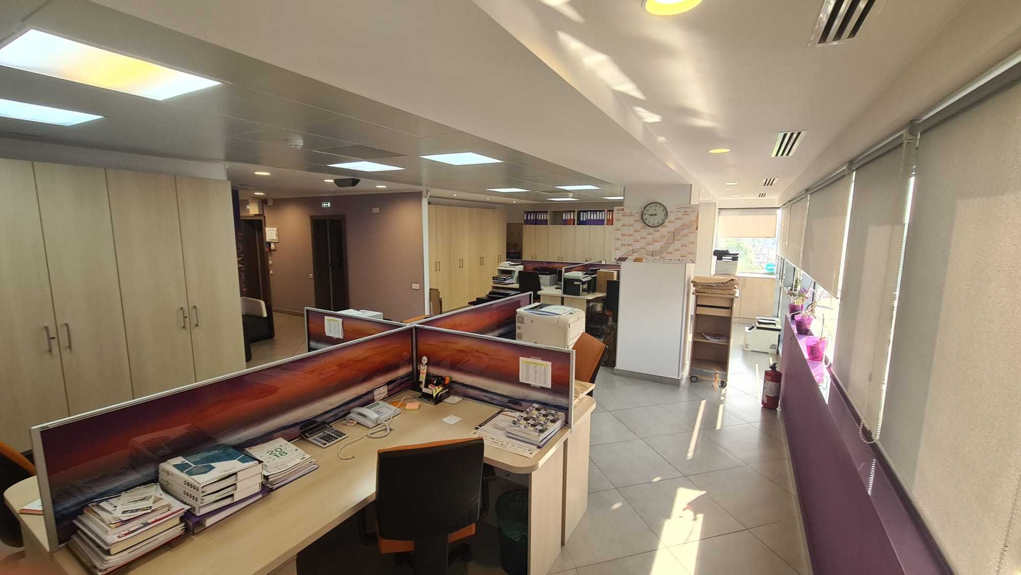 13 Sept-Prosper- Spatiu birouri 80 mp  pret 12 euro mp