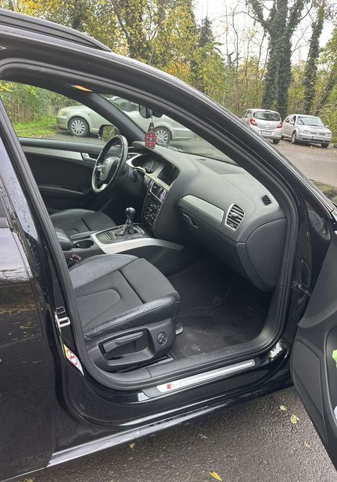 Audi A4 2.0TDI 2010г.