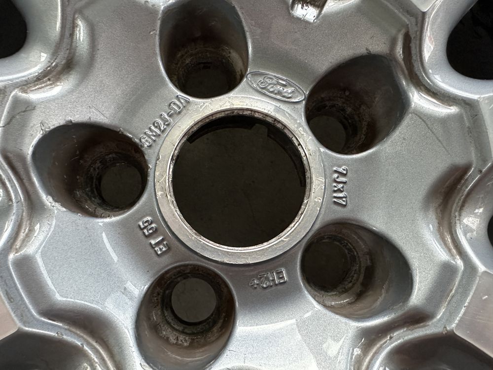 4бр. Отлични 17” Ориг. Джанти 5х108 за -FORD/VOLVO/др- 7Jx17EH2+, ET55