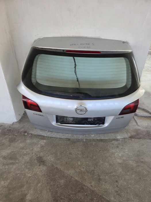 Haion Portbagaj Opel Astra J combi