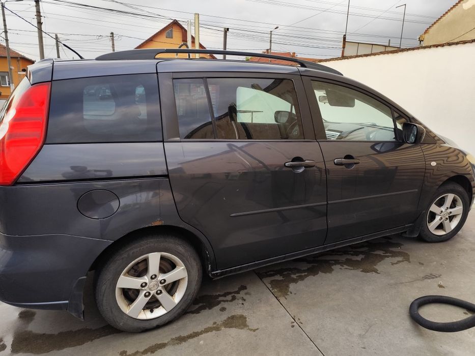 Vand Mazda 5 an 2004