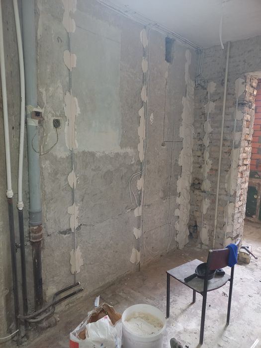 Штукатурка стен под маяк.