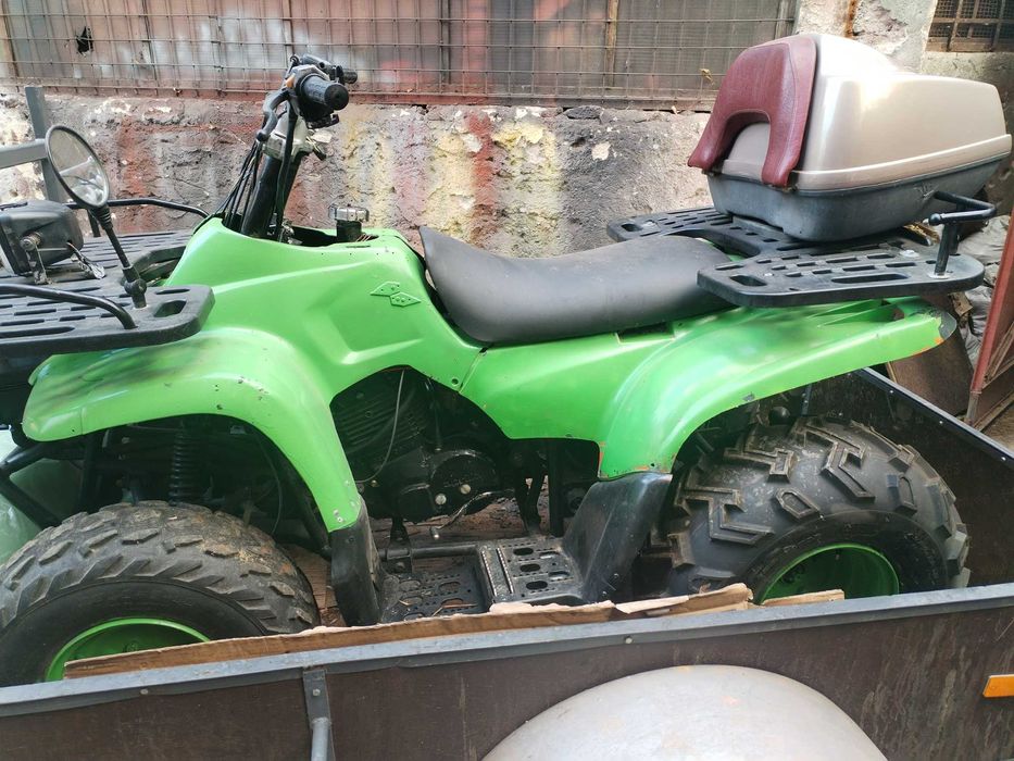 Atv cu motor de Aprilia 250cmc