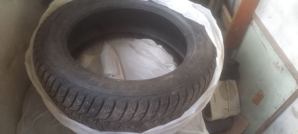 Резина хорошая 255/50r17