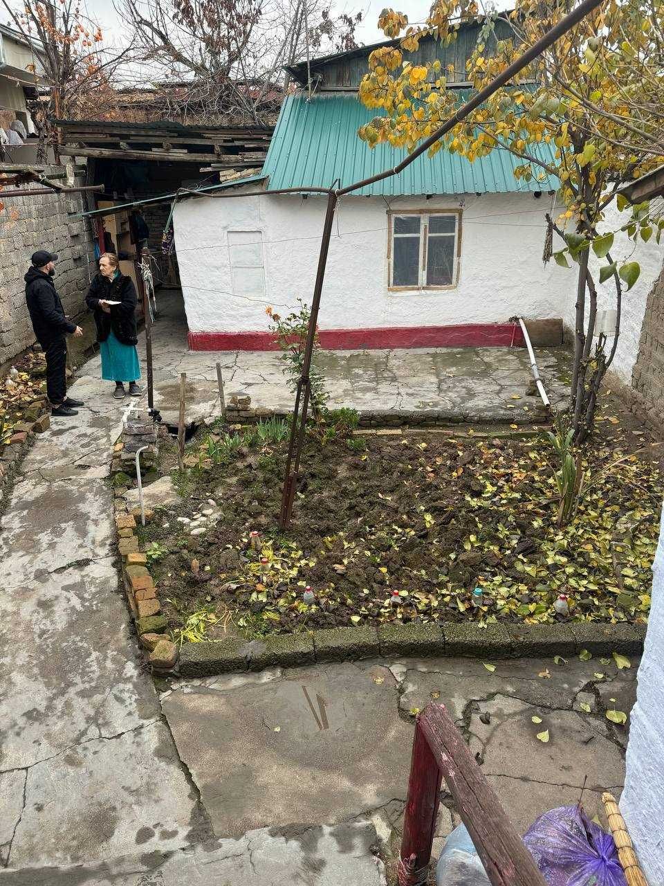 Участок! 1.4 сот! Дом под снос! Яшнабадский р-он! Очень срочно!
