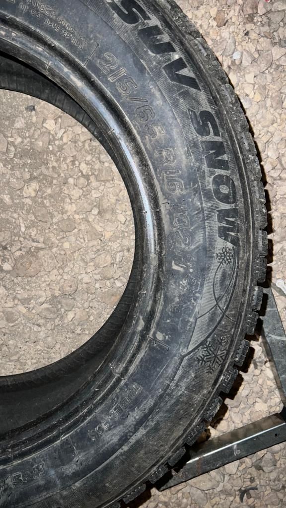 De vânzare anvelope Sebling de iarnă 215/65 R16