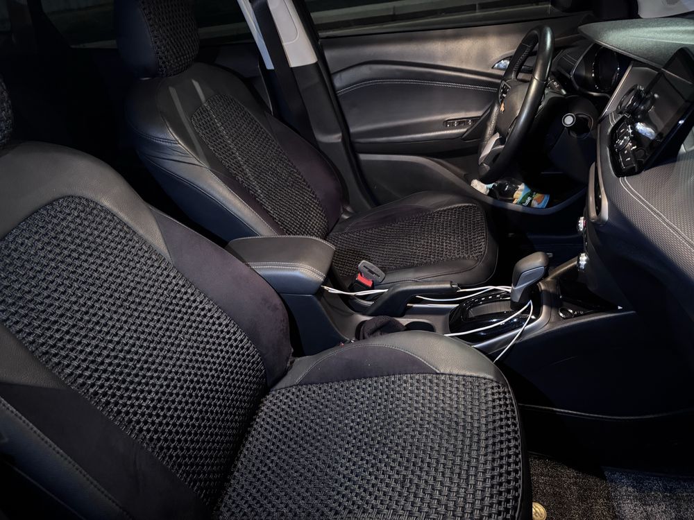 Chevrolet Tracker Premier 2023-yil