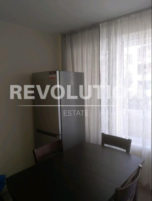 Дава се под наем Едностаен апартамент в Варна, Лятно кино Тракия - 40 кв.м за 325 € - Снимка #1