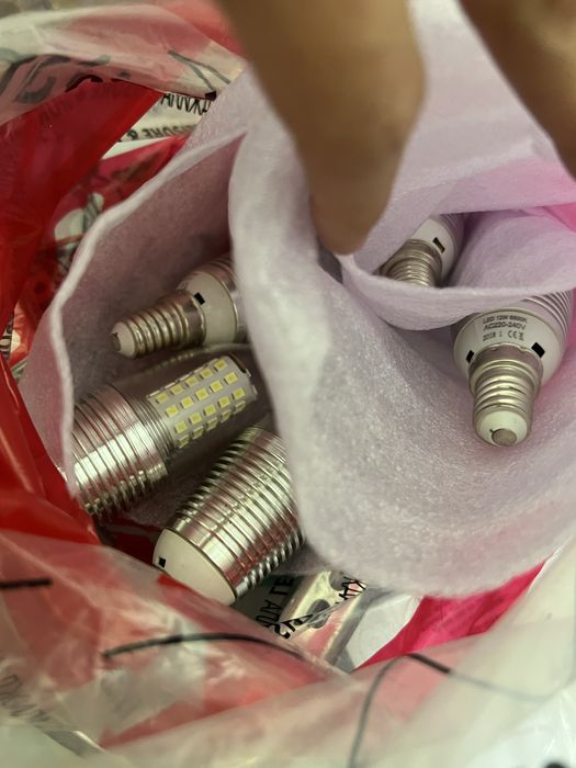 Люстра сотилади,холати яхши