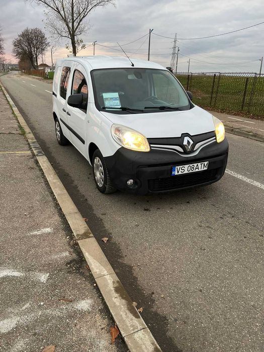 Vand Renault Kangoo an 2015 autoutilitara 3 locuri   137000 km