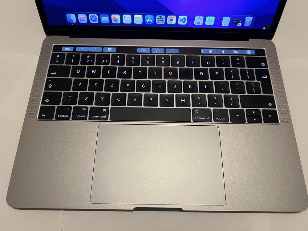 MacBook Pro 2017 16ram/256gb Touchbar