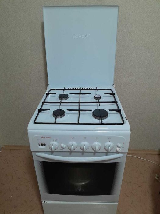 Газ плита б/у в отличном состоянии