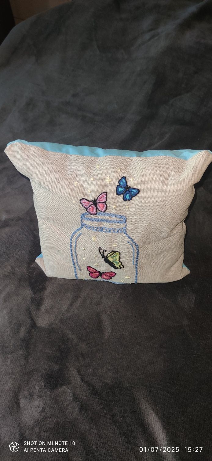 Perna decorativa handmade