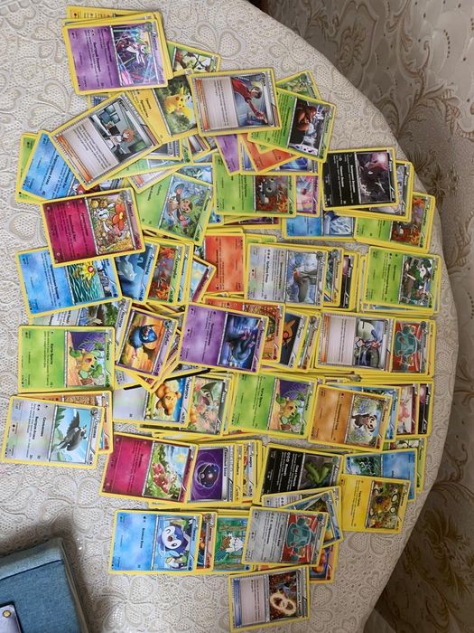 Карточки покемон коллекционые