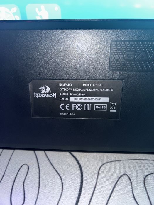 продавам клавиатура redragon