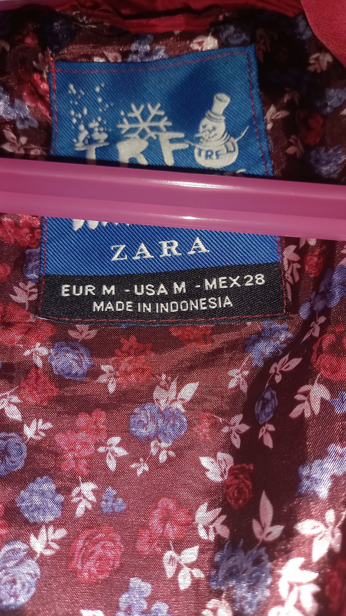 Geaca Zara rosie ,M