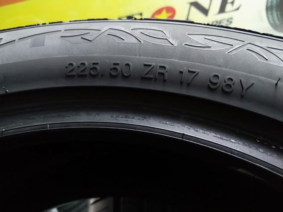 225 50 17,225 45 17,235 45 17,205 50 17,215 40 17,245 45 17,235 40 17,
