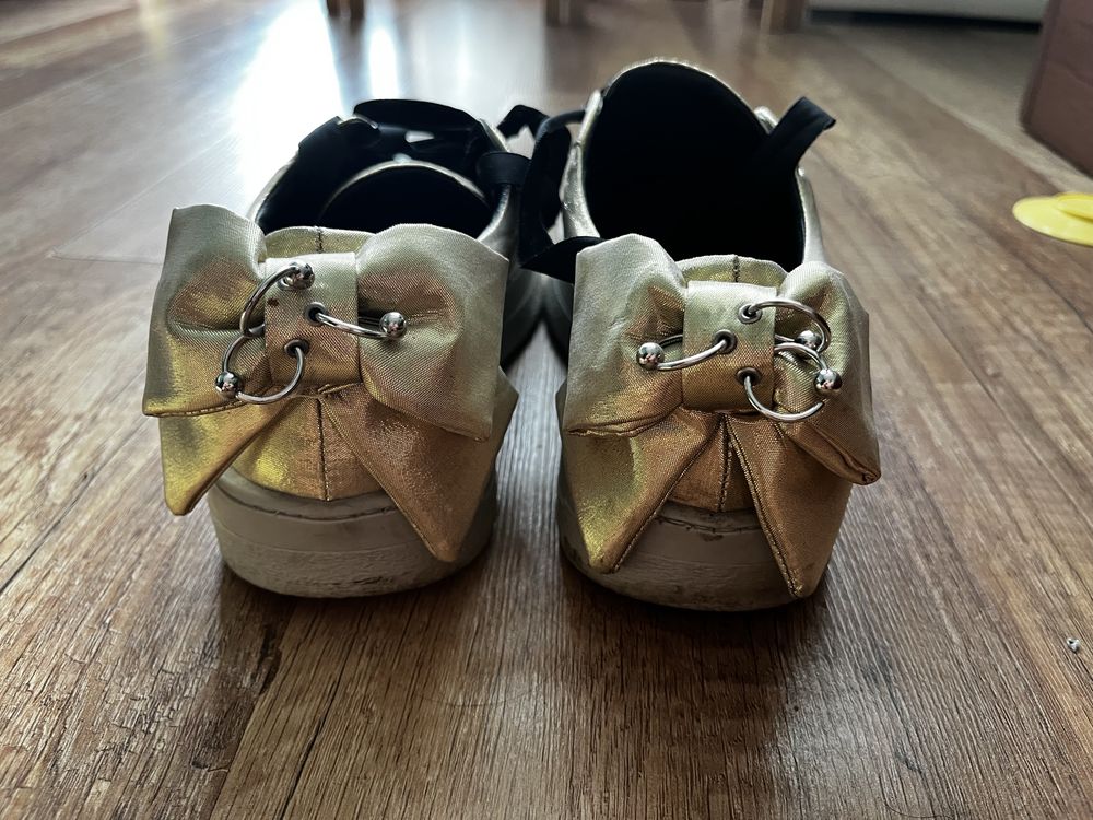 Pinko златисти сникърси